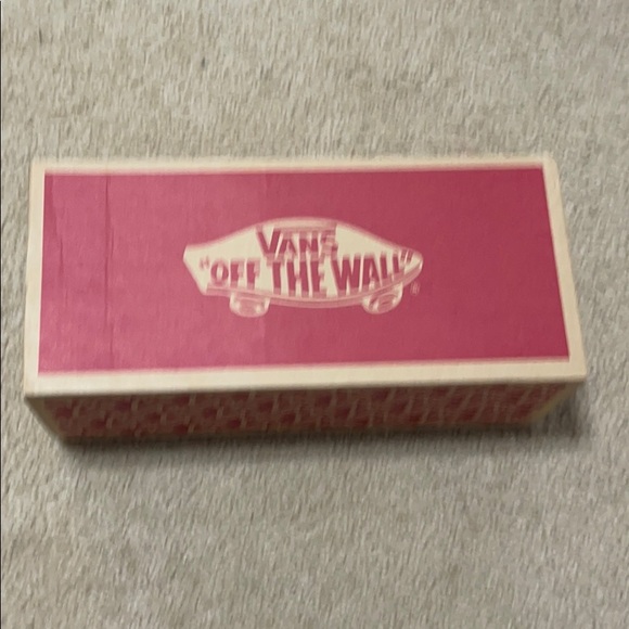 Black vans - Picture 1 of 4